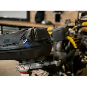 الحقيبة الخلفية الكبيرة BMW Black Collection