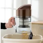 مكنسة كهربائية بلاك اند ديكر بدون كيس 1800 واطVO1850-B5