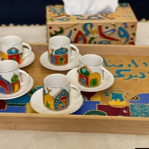 طقم فناجين مع صينية نقش يدوي