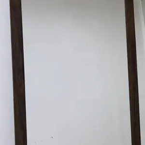 مرآة ديكور بإطار خشبي وراتان
